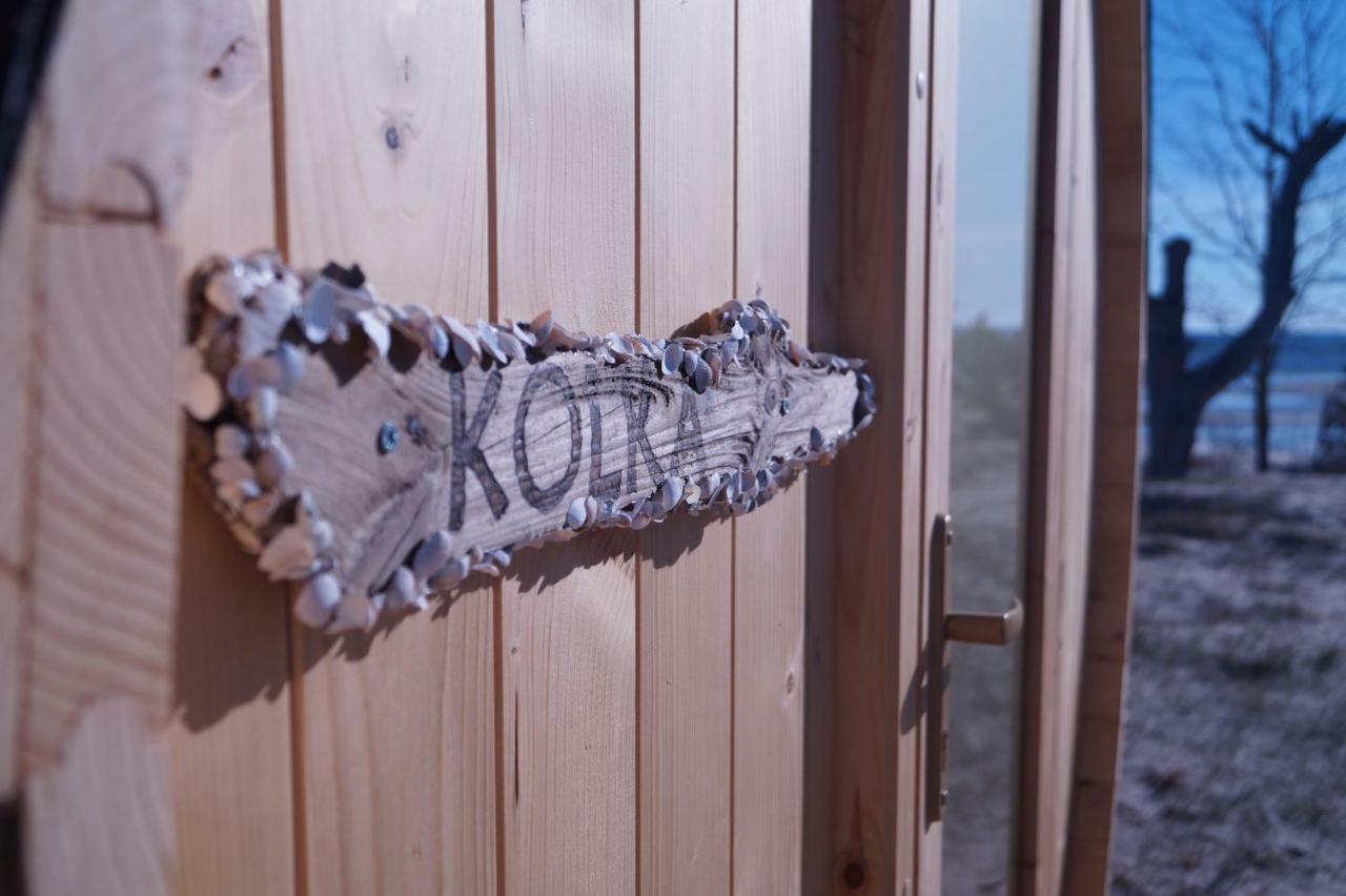 Kempings Saulesmajas Kolka Exterior foto